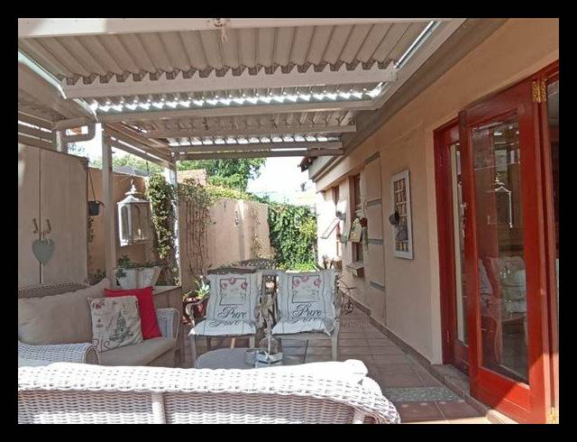 5 BEDROOM CLUSTER FOR SALE IN JORDAAN PARK